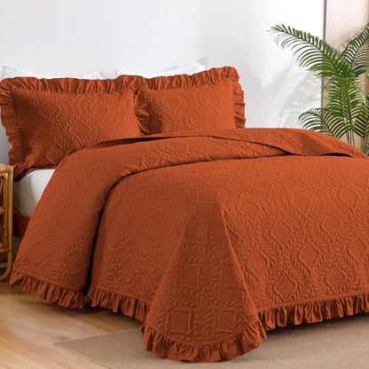 DJY King Quilt Set 3 Pieces, Lightweight Ruffled Bedspread, Burnt Orange