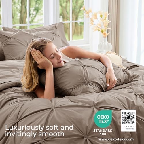 Sasttie Oversized Queen Comforter Set, 7-Piece Bed in a Bag, Pintuck Bedding Sets for All Season, Includes Comforter, Flat Sheet, Fitted Sheet, Pillowcases and Pillowshams, Dark Linen