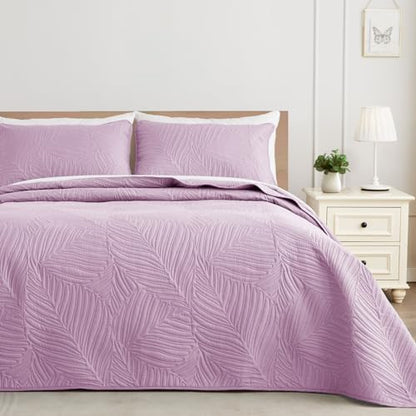 Exclusivo Mezcla 3-Piece Lightweight California King Quilt Bedding Set