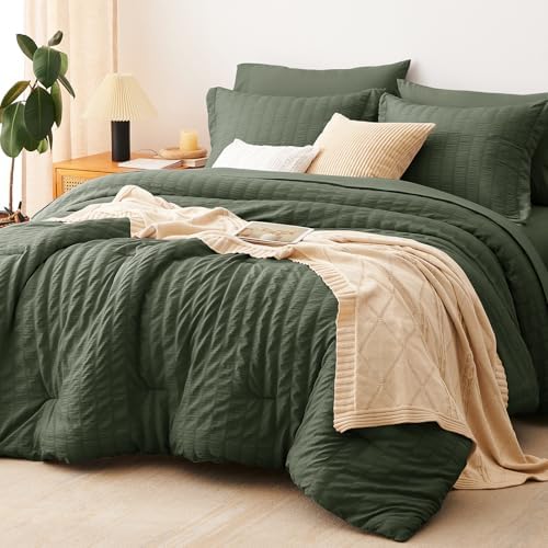CozyLux King Size Comforter Set 7 Pieces Dark Green Seersucker Bed in a Bag