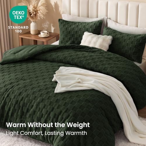 Love's cabin Fleece King Comforter Set, Fluffy & Reversible, Dark Green
