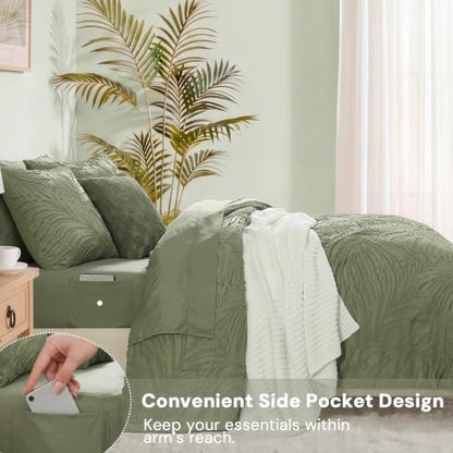 King Size Comforter Set-7 Pieces Tufted Green Bed in a Bag King Bedding Set
