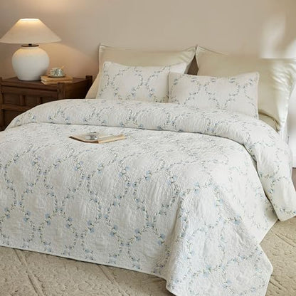 MarCielo 3pcs Cotton Quilt Set Beige Soft Blue Floral