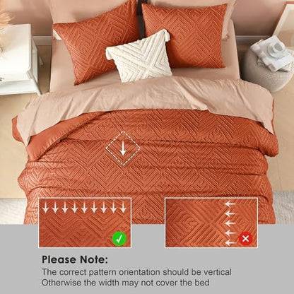 Litanika Full Size Comforter Set, 3 Pieces Tufted Boho Bedding Set
