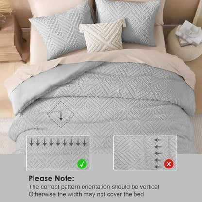 Litanika Full Size Comforter Set, 3 Pieces Tufted Boho Bedding Set