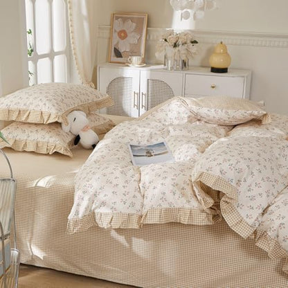 mixinni Beige Floral Duvet Cover Twin XL Size, 100% Cotton Cute Strawberry Floral Ruffle Bedding Set, Vintage Cottagecore Reversible Tan Gingham Aesthetic 3PC with Zipper Closure & Pillowcases