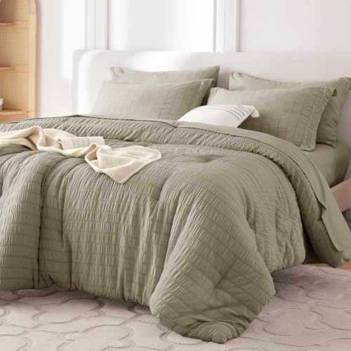MUXHOMO 5 Pieces Twin Comforter Set, Seersucker Bed in a Bag Twin Size, All Season Luxury Bedding Set with Comforter, Flat Sheet, Fitted Sheet, Pillowcase & Sham, Linen