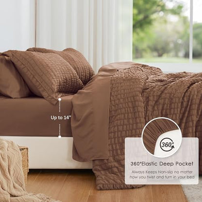 Love's cabin Seersucker Mocha Mousse Queen Comforter Set