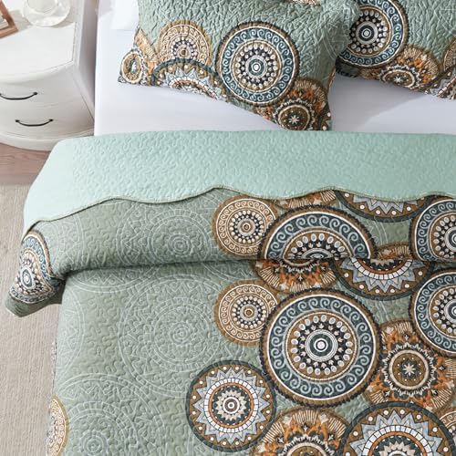 LEAONME 3-Piece Full Queen Size Olive Green Quilt Set Lightweight Oversized Bedspread 90''x98'' Soft Microfiber Floral Coverlet Luxurious Warm Bed Cover for All Seasons (1 Quilt, 2 Pillow Shams)