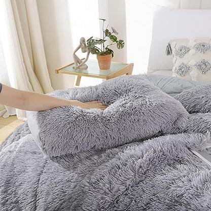 Smoofy Fluffy Full Size Comforter Set, Grey Faux Fur Comforter Set 3 Pieces