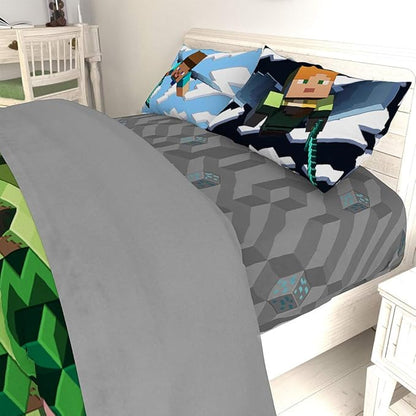 Jay Franco Minecraft Daytime 7 Piece Full Bed Set - Includes Comforter & Sheet Set - Bedding Features Alex and Steve - Super Soft Fade Resistant Microfiber - (Official Minecraft Product)