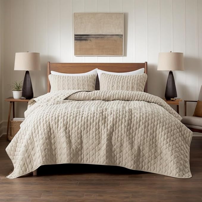 WDCOZY Beige Quilt Twin Size Bedding Sets with Pillow Sham, Lightweight Bedspread Coverlet, Twin XL Thin Comforter Bed Cover, All Season Summer Spring, Tan Cream, 2 Pieces, 68x90 inches