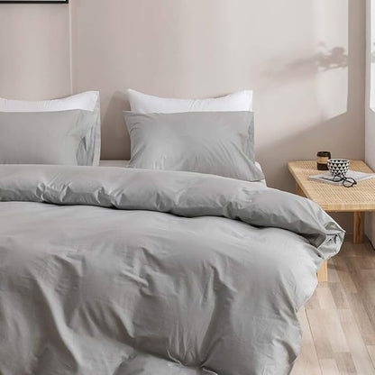 CLOTHKNOW Grey California King Comforter Set 3Pcs Light Gray Bedding Comforter Sets Soft Silver Comforters with 2 x Pillow Cases