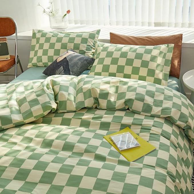CLOTHKNOW Green White Plaid Comforter Set California King Grid Bedding Comforter Sets Checker Comforter with 2 x Pillow Cases