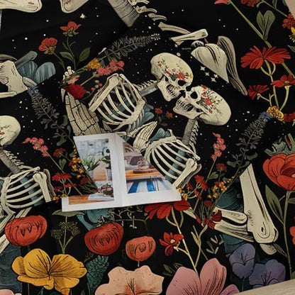 Black Gothic Skull Flower Queen Comforter Set，Quilt Queen Size Bedding Set Gothic，with 1 Comforter with 2 Pillow Case，Skull Room Decor for Bedroom