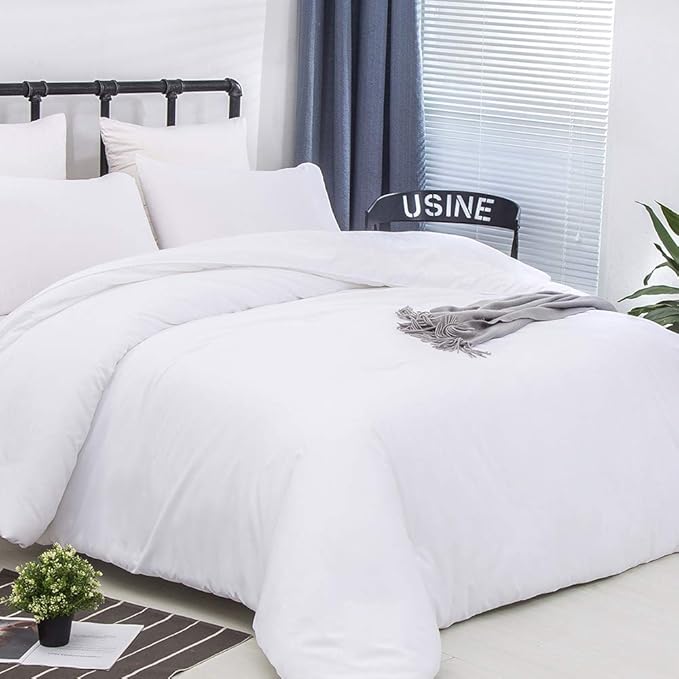 CLOTHKNOW White Full Size Comforter Sets White Bedding Comforter Sets Soft Men Women Comforter with 2 x Pillow Cases