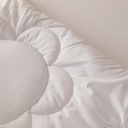 karever KAREVER White Flower Comforter Queen White Sunflower Print Bed Queen Comforter Set 3 Pieces White Floral Comforter Set for Women Girls Bedroom Decor All Season Hotel Quality Comforter Set