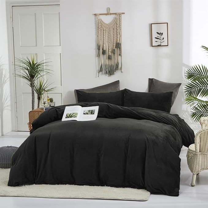 Houseri Velvet Black Comforter Set - Fluffy Comforters, Soft Warm Bedding Sets for Queen Size