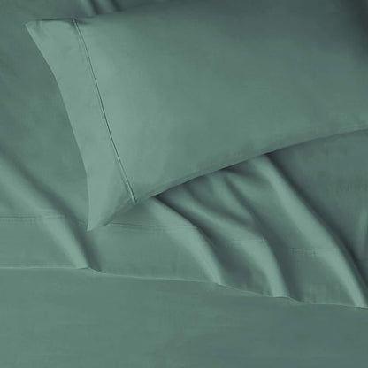Amazon Basics Lightweight Super Soft Easy Care Wrinkle-Free Breathable Brushed Microfiber 3-Piece Bed Sheet Set with 14-Inch Deep Pockets, Twin XL, Emerald Green, Solid