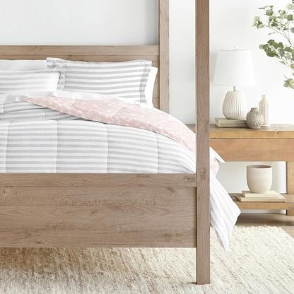 LINENS & HUTCH Comforter Set Patterned Microfiber All Season Down-Alternative Ultra Soft Bedding in Pressed Flowers - Full/Queen Pressed Flowers Pink