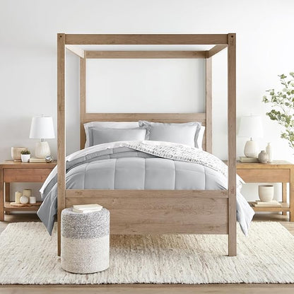 LINENS & HUTCH Comforter Set Patterned Microfiber All Season Down-Alternative Ultra Soft Bedding in Moonlight Stars - Full/Queen Moonlight Stars Light Gray