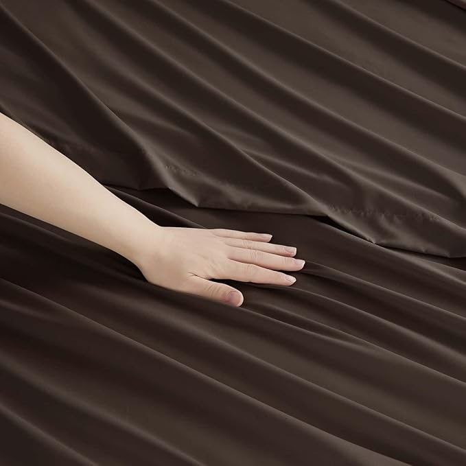 Clara Clark Queen Sheets, 6 Piece Set - Hotel Luxury Sheets for Queen Size Bed, Super Soft Bedding Set, Chocolate Brown