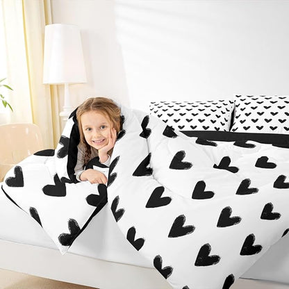 Love Comforter Set King White and Black Heart Pattern Bedding for Women Men Teens Valentine Day Gift Down Comforter Cartoon Love Heart Quilted Duvet Geometric Soft Warm Bedding Sets Bedroom Decor