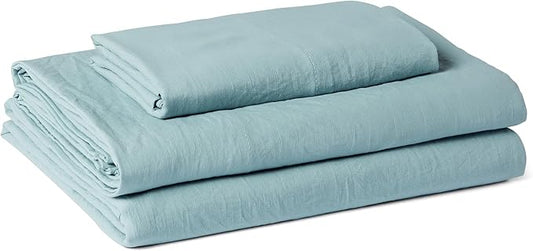 Amazon Basics Twin Bed Sheet, 3-Piece Bedding Set, Double Brushed Microfiber, Ultra Soft, Easy Care, Blue