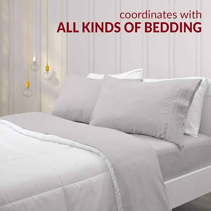 Mellanni Pillow Cases Set - 4 PC Iconic Collection Pillowcases - Hotel Luxury, Extra Soft, Cooling Pillow Covers - Wrinkle, Fade, Stain Resistant (Standard/Queen 20" x 30", White)