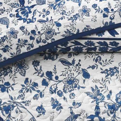 FLYMME Blue and White Vintage Floral Quilt Set Full/Queen Size, 3-Piece Classic Reversible Bedspread Coverlet with 2 Pillow Shams, Lightweight Botanical Bedding Set for All Season