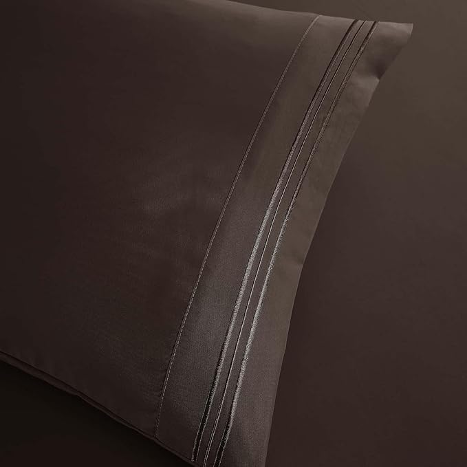 Clara Clark Twin XL Sheets, 5 Piece Set - Hotel Luxury Bed Sheets, Super Soft Bedding Set, Twin XL Size, Chocolate Brown