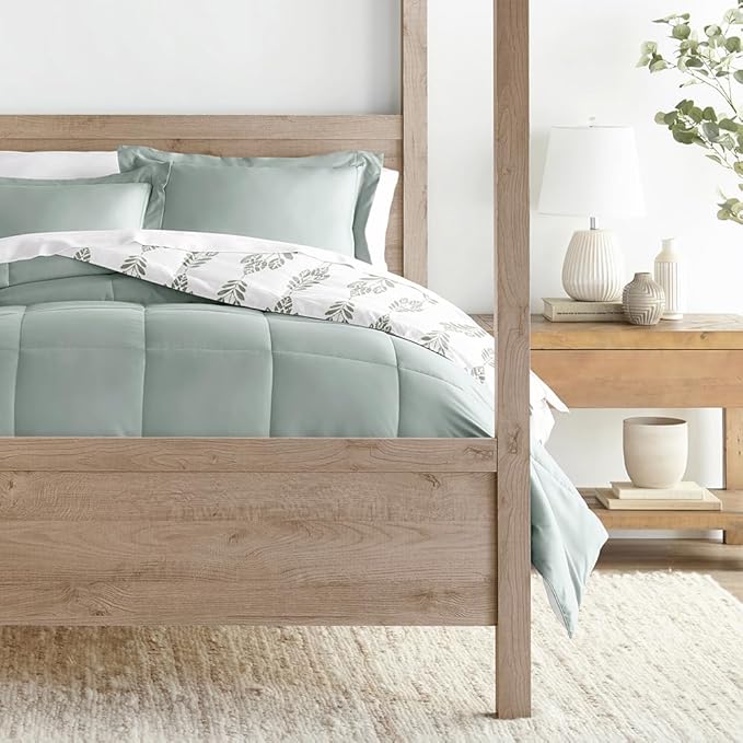 LINENS & HUTCH Comforter Set Patterned Microfiber All Season Down-Alternative Ultra Soft Bedding in Folk Leaves - King/Cal-King Folk Leaves Eucalyptus