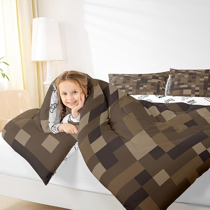 Pixelated Kids Bedding Set King Size,Grid Army Camo Pixel Games Comforter Set，Cartoon Gamepad Video Games Quilt Comforter,Brown Bedroom Duvet Insert,2 Pillowcases