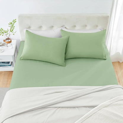 MILVOWOC 2Pcs Brushed Microfiber Queen Pillowcases - 20 x 30 Inch, Sage Green Pillow Case Set Soft Non Slip Envelope Pillow Cover with Moisture Absorption and Anti-Wrinkle