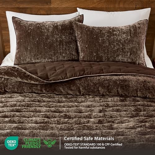 WDCOZY Cloud Soft King Size Quilt Set, Chocolate Brown Chenille Velvet