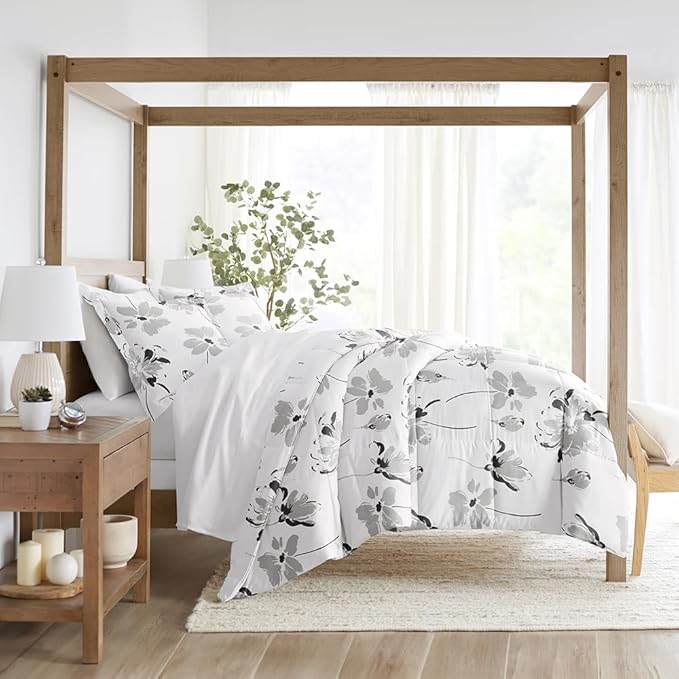 LINENS & HUTCH Comforter Set Patterned Microfiber All Season Down-Alternative Ultra Soft Bedding in Magnolia - Twin/TwinXL Magnolia Light Gray