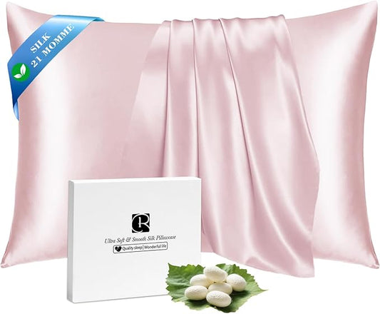 Ravmix Silk Pillow Cases with Zipper, 21momme Mulberry Silk Pillowcase for Hair Skin Health, Soft Smooth Breathable Cool Pillow Cover for Beauty Sleep with Gift Box 1PC(Standard 20"x26", Soft Pink)