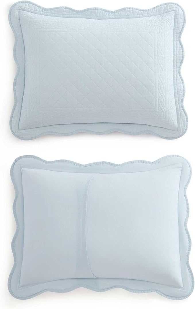 Martha Stewart - Twin Size Quilt Set, Soft & Breathable Cotton Percale Quilted Bedding with Matching Pillowcase, Scalloped Edge Bed Set, Vintage Scallop Blue