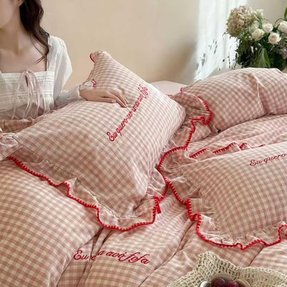 CRUSHIMO Morning Mist Gingham Washed Cotton Duvet Cover Set - Shabby Chic Gingham Plaid Bedding with Ruffle Trim & Triangle Stitching - Ultra Soft Breathable Comforter Cover (Blush Milk, King)