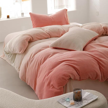 CLOTHKNOW Pink White Velvet Queen Comforter Set Gradient Pink Bedding Comforter Sets Soft Warm Comforter with 2 x Pillow Cases | Soft