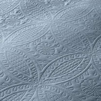 akkialla 118"x106" Dusty Blue California King Quilt Set, Oversized Floor-Length Bedspread, Modern Coin Pattern Microfiber Coverlet, 3-Piece All Season Bedding with 2 Pillow Shams