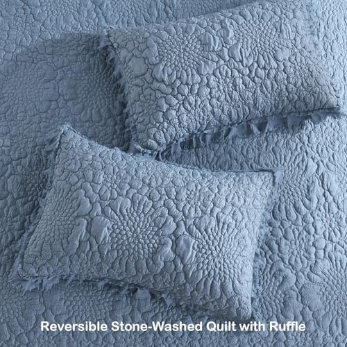 HORIMOTE HOME Blue Ruffled Quilt King Size, Stone-Washed Microfiber Lightweight Crinkled Farmhouse Rustic Shabby Chic Bedding Set, 3 Pieces Reversible Bedspread with Pillow Shams for All Season