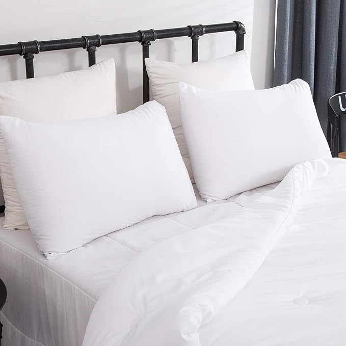 KAREVER White Comforter Set Twin Bedding Set Girls Soft Bed Comforter Set Breathable Blanket Boys True White Lightweight Quilts Set Twin Size