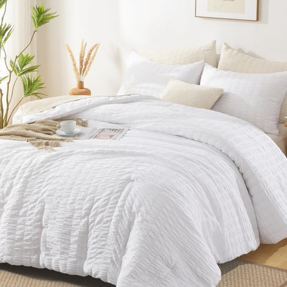 AveLom Seersucker Oversized King Comforter Set White (120x98 in), 3 Pieces 100% Soft Washed Microfiber Lightweight Comforter with 2 Pillowcases, All Season Down Alternative Comforter Set for King Bed