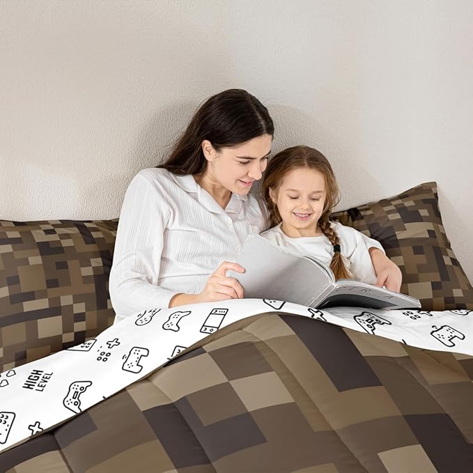 Pixelated Kids Bedding Set King Size,Grid Army Camo Pixel Games Comforter Set，Cartoon Gamepad Video Games Quilt Comforter,Brown Bedroom Duvet Insert,2 Pillowcases