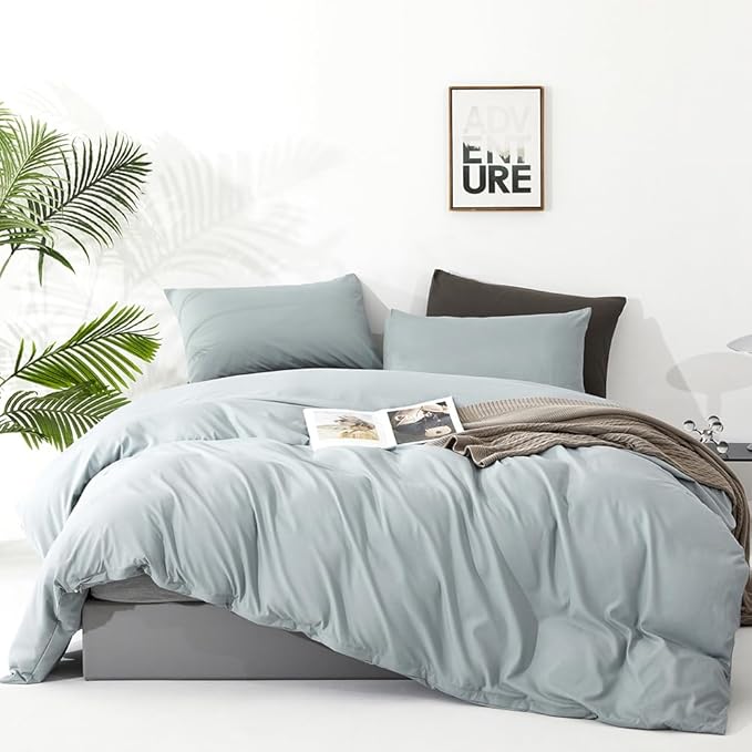 CLOTHKNOW Light Blue Queen Comforter Set Dusty Blue Bedding Comforter Sets Soft Women Grils Queen Comforter with 2 x Pillow Cases
