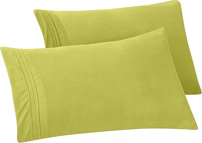 Elegant Comfort Solid Pillowcases 1500 Premium Hotel Quality Microfiber - Smooth Weave, Wrinkle and Fade Resistant, Easy Slip-On, 2-Piece Set, Standard/Queen Pillowcase, Pistachio Green