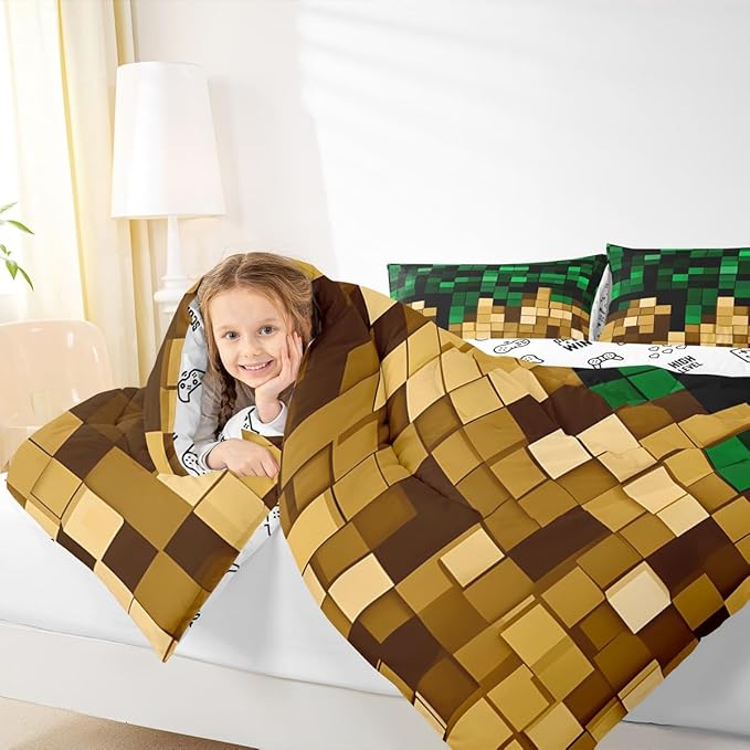 Pixelated Miners Blocks Comforter Set King Size,Patchwork Square Video Games Kids Bedding Set,Geometric Patchwork Grid Quilt Comforter,Green Yellow Duvet Insert,2 Pillowcases