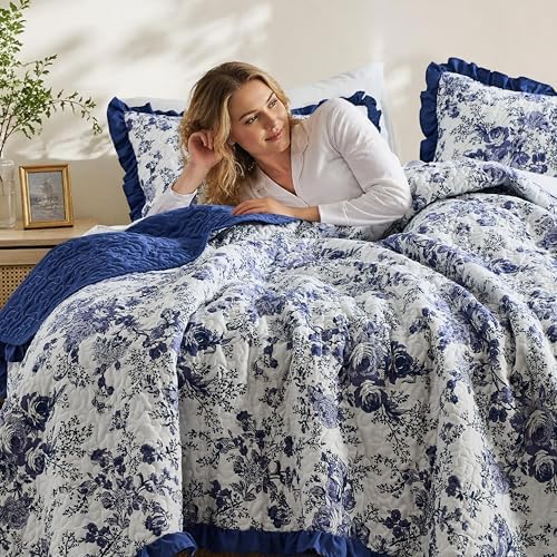 Wonderful Blue Floral Ruffle Quilt Set King Size, 3 Pieces Botanical Cotton Face Shabby Chic Cottagecore Bedspread Coverlet, Breathable Bedding Set for All Season, 104"x90"