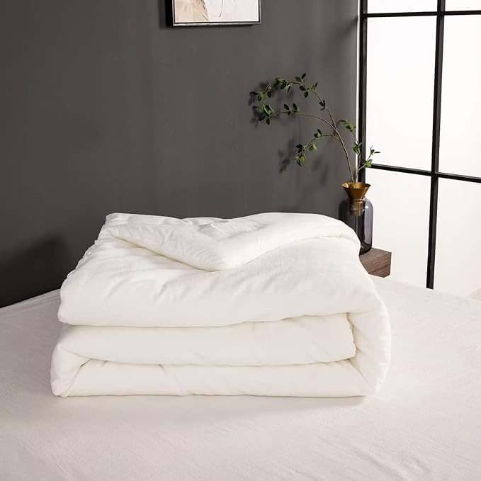 Houseri White Velvet California King Comforter Set Fluffy Solid Bedding Sets Flannel Cal Plain Sherpa Oversized Warm Fuzzy Puffy Size Cal King(96''*104''-Comforter)